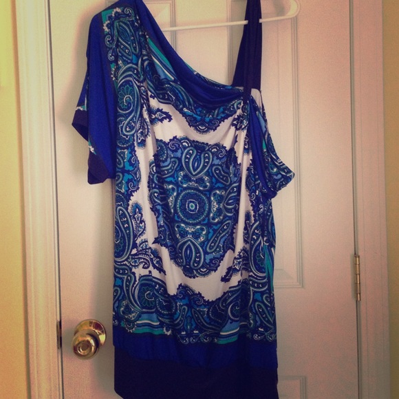 One-shoulder Maurices top