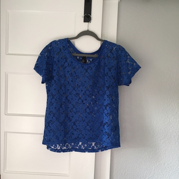 H&M Tops - H&M blue lace top