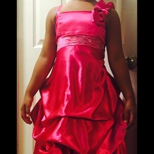 Pink pageant or princess dress! 💞