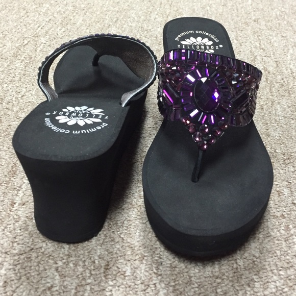 Yellow box premium wedge sandal - Picture 2 of 3