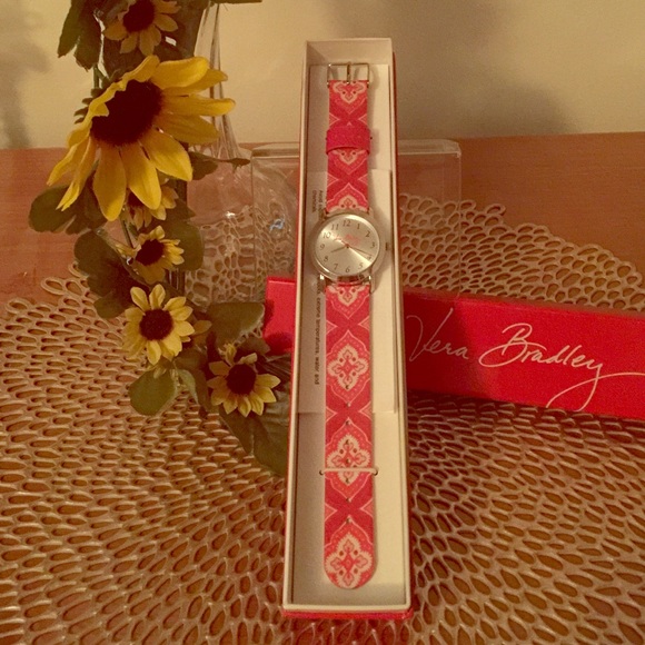 ❤️Vera Bradley Watch