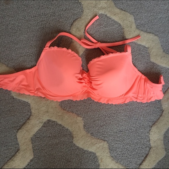 Victoria secret bikini top 32DD