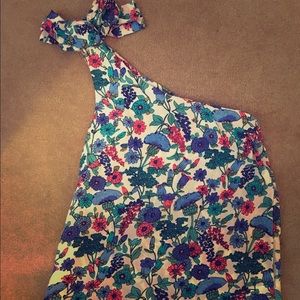 Gorgeous floral one shoulder silk blouse
