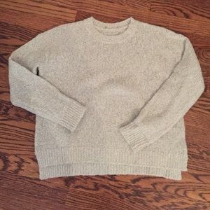 Brandy Melville sweater
