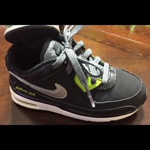 Boys toddler Nike Air Max size 9