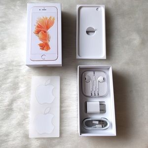 🎉Brand new Apple accessories🎉