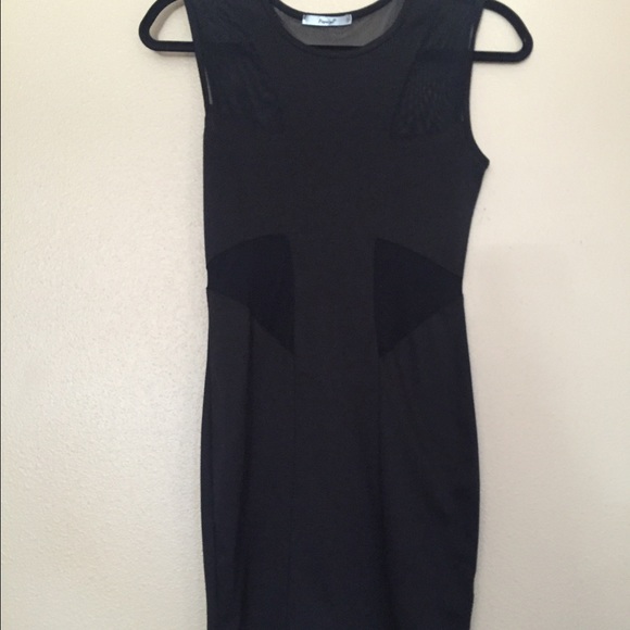 dress - Picture 1 of 1