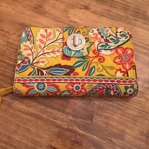 Vera Bradley Wallet (details of wear and tear)