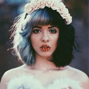 Meet your Posher, Amelie