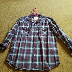 Mens pearl snap long sleeve shirt