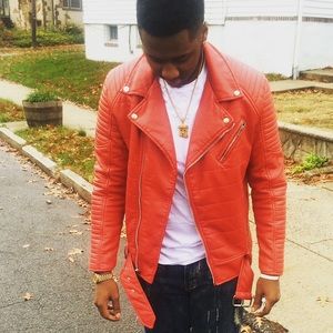 Meet your Posher, Frank