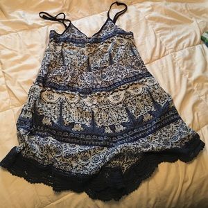 Patterned romper