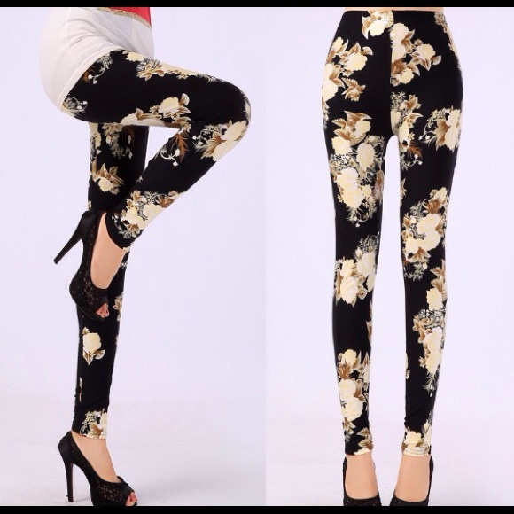 Pants - 🆕Super Cute & Soft Comfortable Leggings
