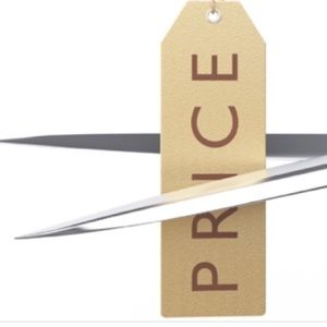 PRICE DROP!!!🎀💄💅🏼