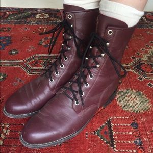 Justin Boots Maroon women's 9 narrow, men's 8b