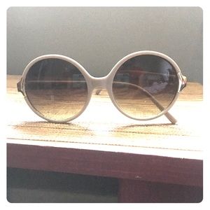 Cute circle sun glasses🌺