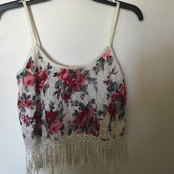 🎈 SALE 🎈Crop top - Picture 1 of 4