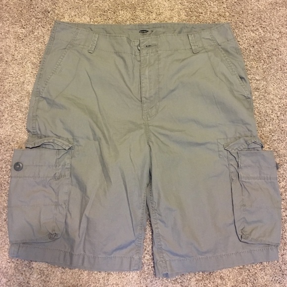 Old navy Men's cargo shorts