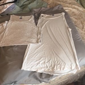 Lot of 2 Old Navy tanks
