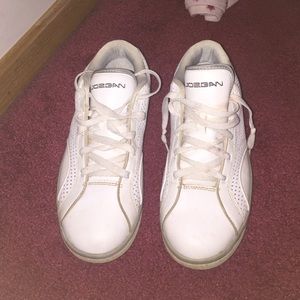 Men's air Jordan white low shoes
