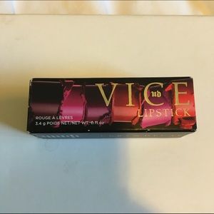 New urban decay vice lipstick!!! Sheer shame!
