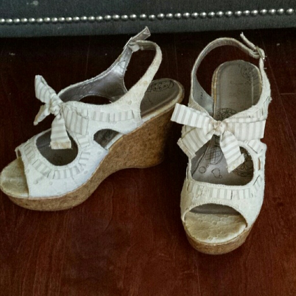 Jellypop cork wedge heels with bow