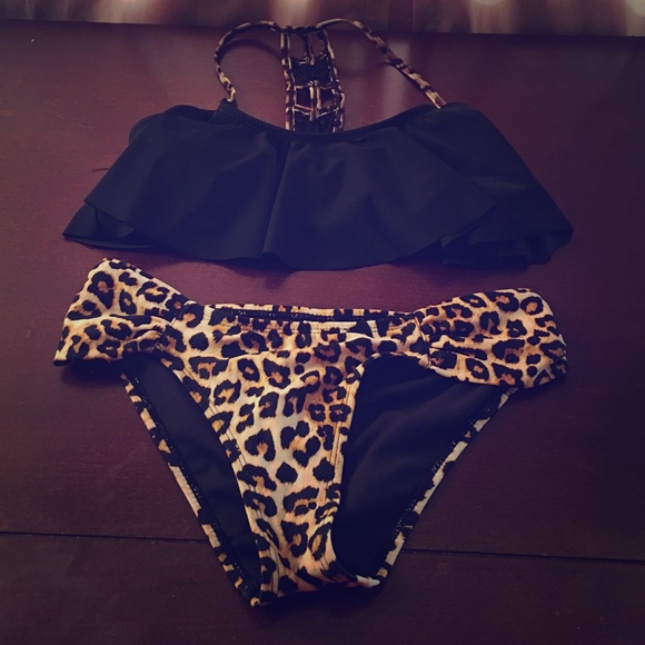 Cheetah bikini