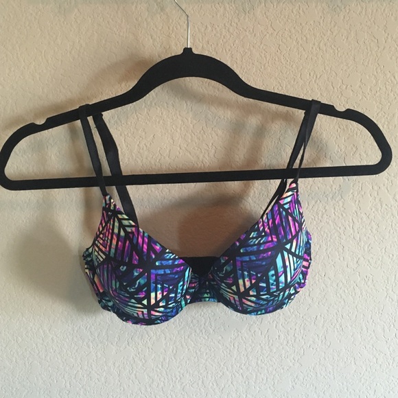 Victoria's Secret Pink push up bra 32C