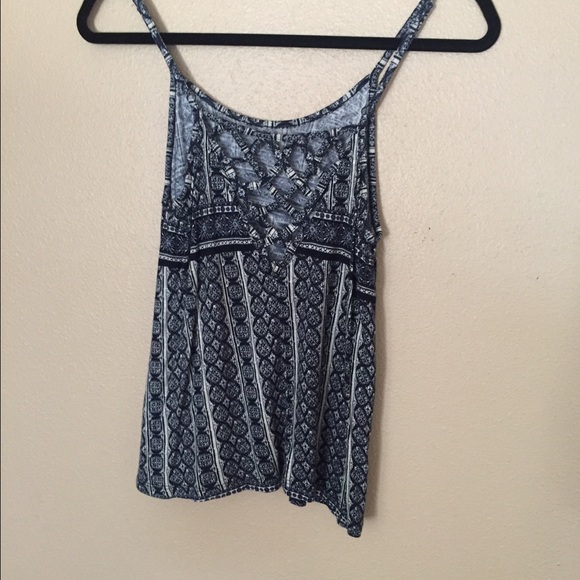 Top - Picture 2 of 2