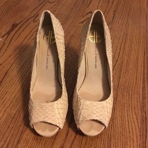 House of Harlow 1960 Wedges