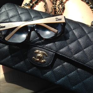 Meet your Posher, Srin