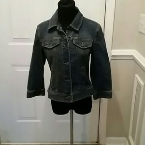 Loft size 6... 3/4 length sleeves Jean jacket