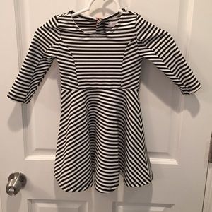 FabKids size 4/5 black and white striped dress