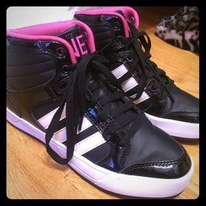 🔥SALE🔥 Adidas Neo hightops!