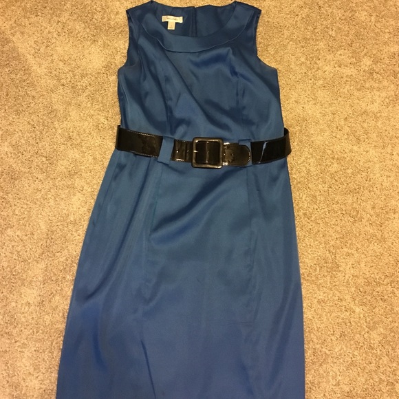 Dress barn dress with belt