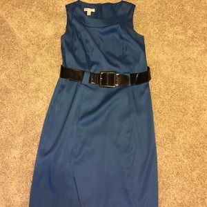 Dress barn dress with belt