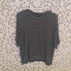 Brandy Melville loose tee