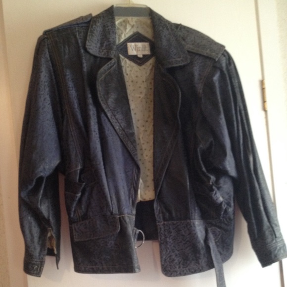 Leather jacket - Picture 1 of 4