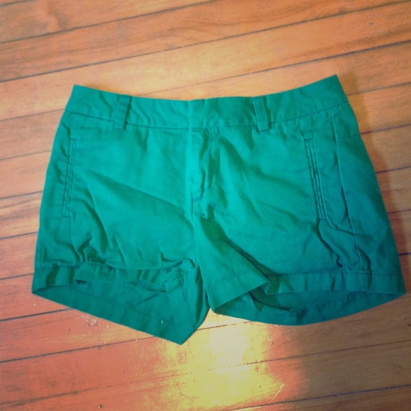 Jcp twill shorts in Kelly Green size 6