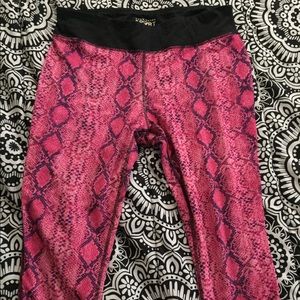 Workout capris 💕💕