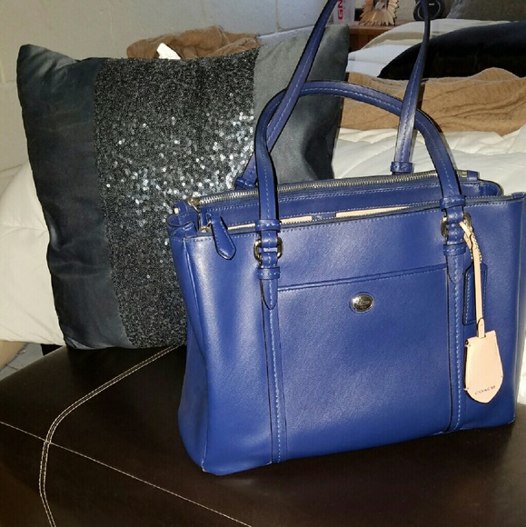SOLD!!!! Authentic Coach Handbag