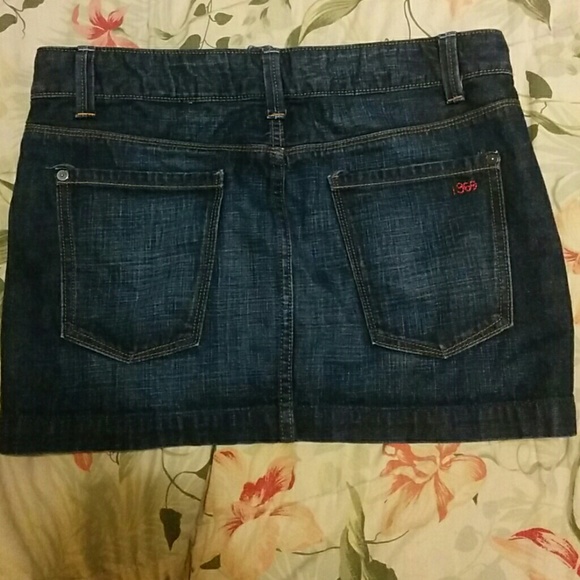 Jean skirt - Picture 3 of 3