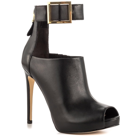 GUESS Shoes - NEW Guess Leather Heels