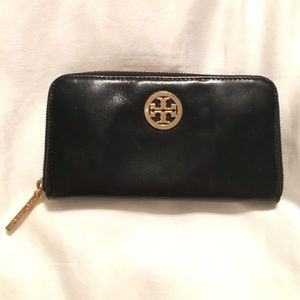Tory Burch Dena Zip Continental Wallet