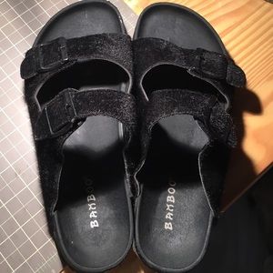 Fuzzy Birkenstock LookAlikes