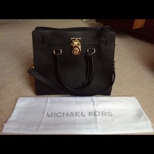 Michael Kors Saffiano Large Hamilton Bag in Black