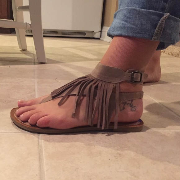 Shoes - Tan Suede Fringe Sandals