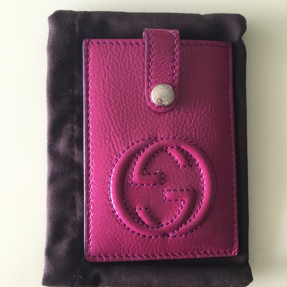 Gucci Handbags - GUCCI Authentic Card Holder