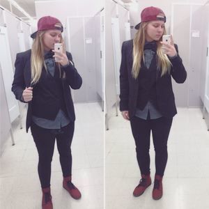 Meet your Posher, Briana