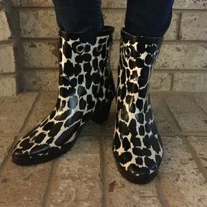 Kate spade black & white rainboots